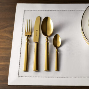 Set de tacâmuri AVEYRU